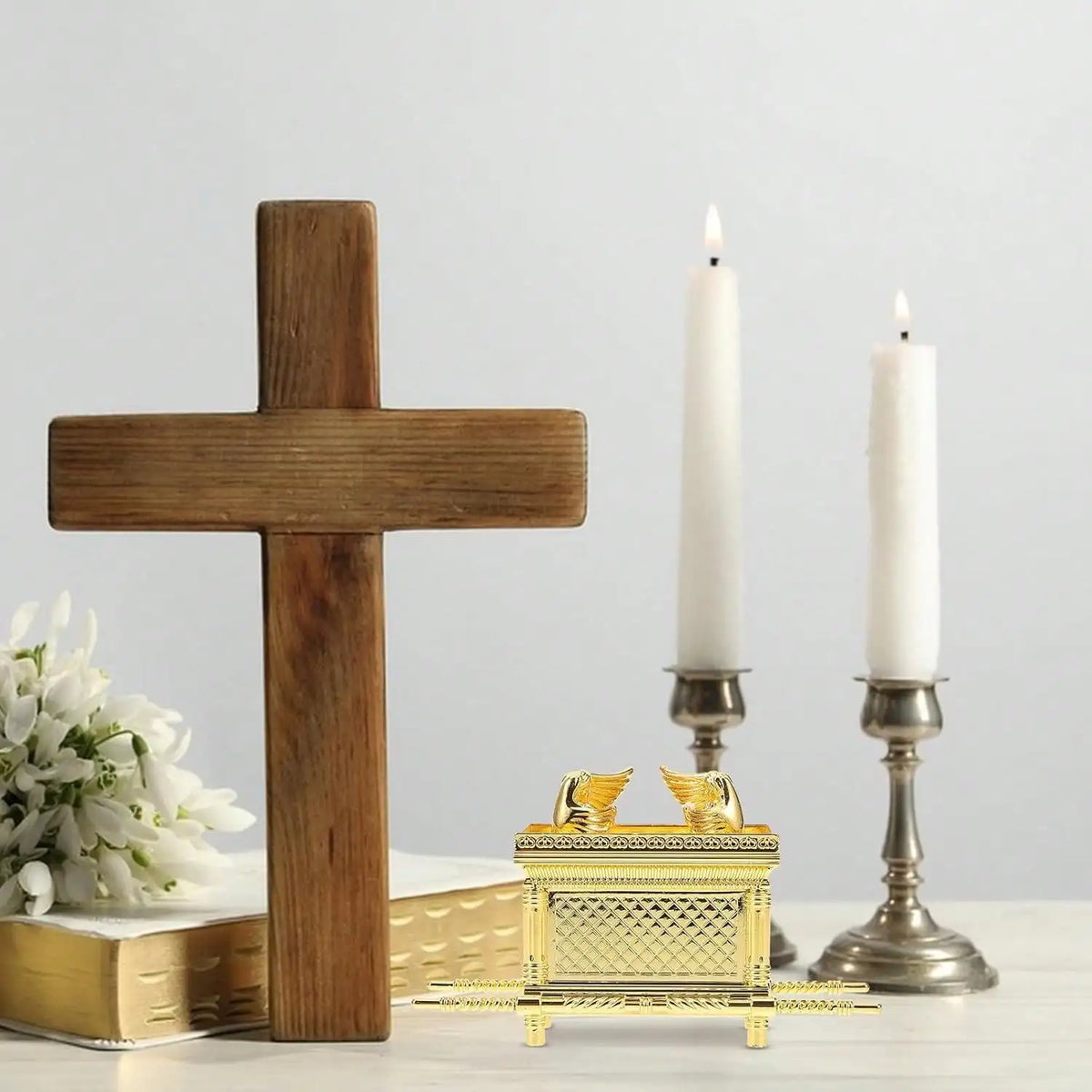 Réplica de Modelo Histórico da Arca da Aliança – Estatueta Decorativa Banhada a Ouro com Design do Antigo Egito